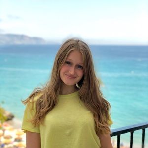 Meet your Posher, Audrey-anne